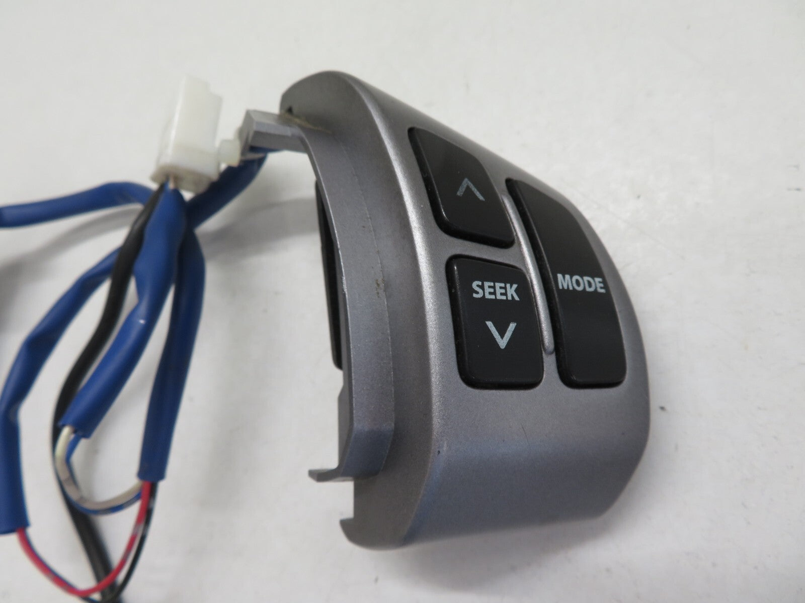 SUZUKI SWIFT STEERING WHEEL SWITCHES CONTROLS 2005-2010 AM1544-5