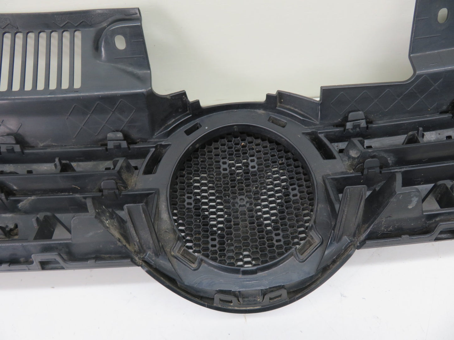 VOLKSWAGEN VW GOLF MK6 FRONT BUMPR GRILL BLACK 2009-2013