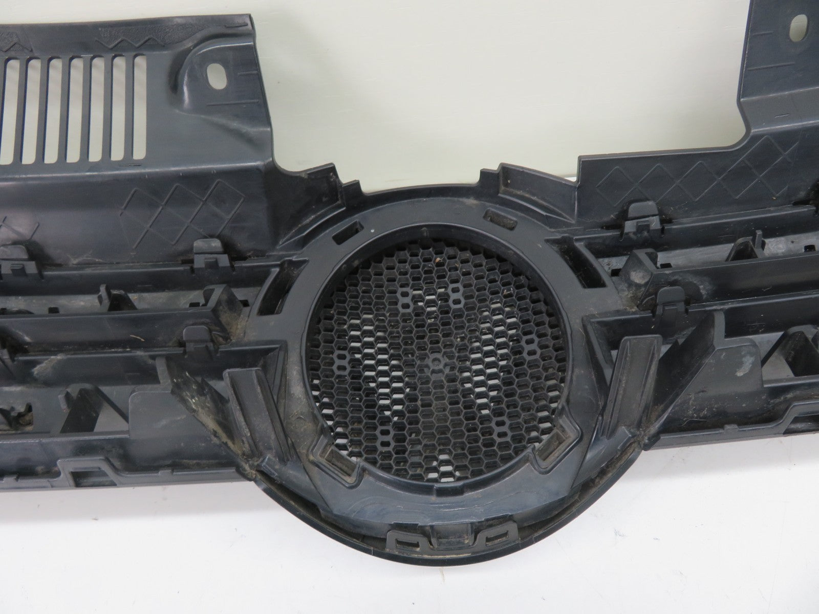 VOLKSWAGEN VW GOLF MK6 FRONT BUMPR GRILL BLACK 2009-2013