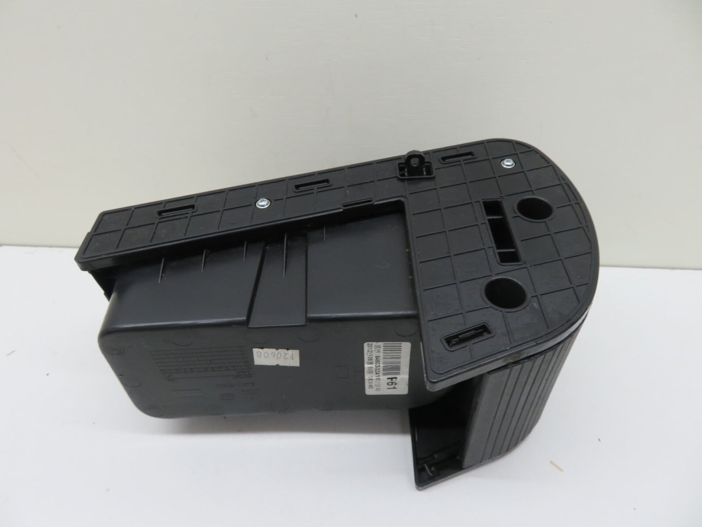 HYUNDAI I40 CENTER CONSOLE STORAGE SLIDE TRAY 84603-3Z410 2011-2015 A581-8