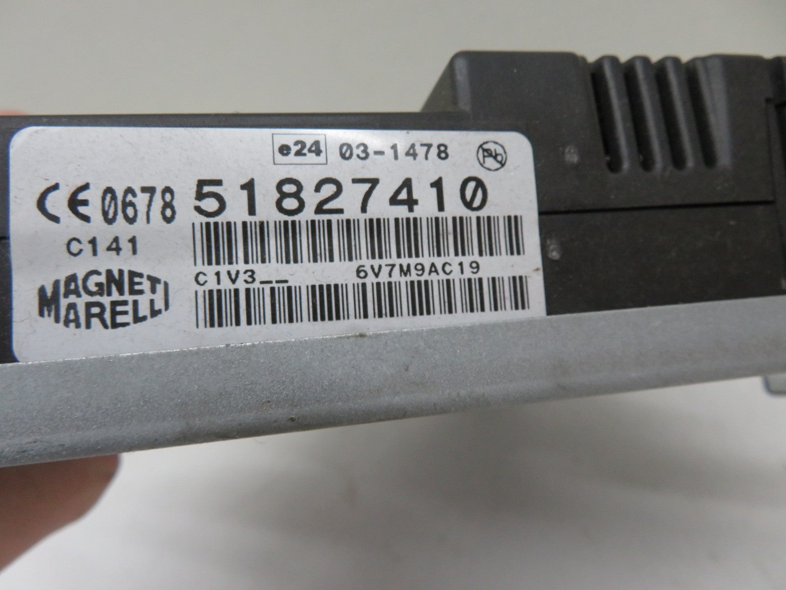 FIAT 500 BLUETOOTH CONTROL MODULE 51827410 2007-2012 1837-4