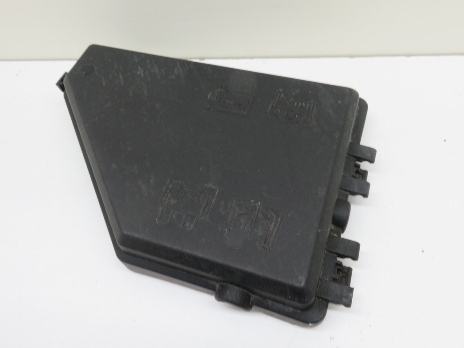 LAND ROVER FREELANDER 1 ENGINE BAY FUSE BOX COVER YQH101070 1998-2004 1310-13