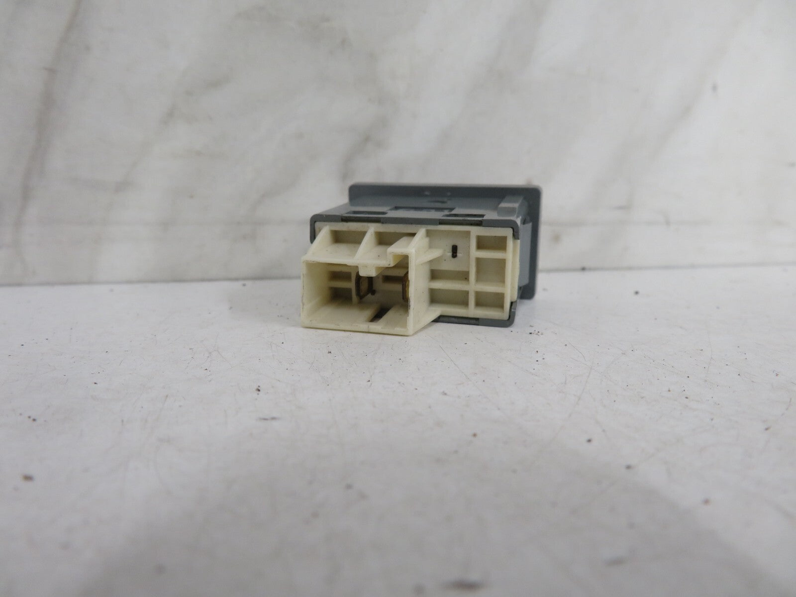 TOYOTA LEXUS SOARER SC400 DOOR REMOTE LOCK SWITCH 1991-2000 1417-17