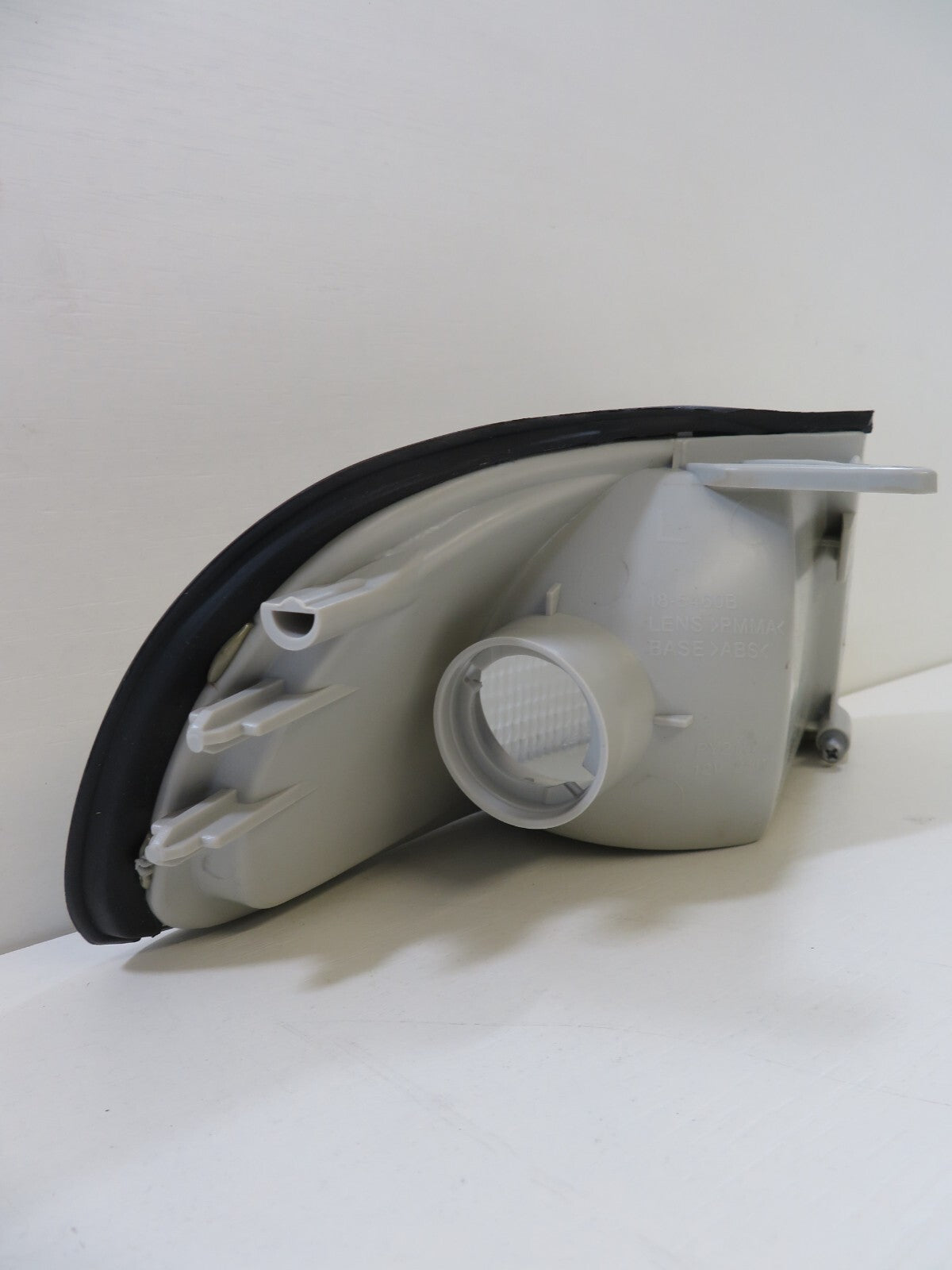 NS PASSENGER LH FRONT INDICATOR LIGHT FOR HONDA ACCORD 1992-1995 18-5460-01-2B