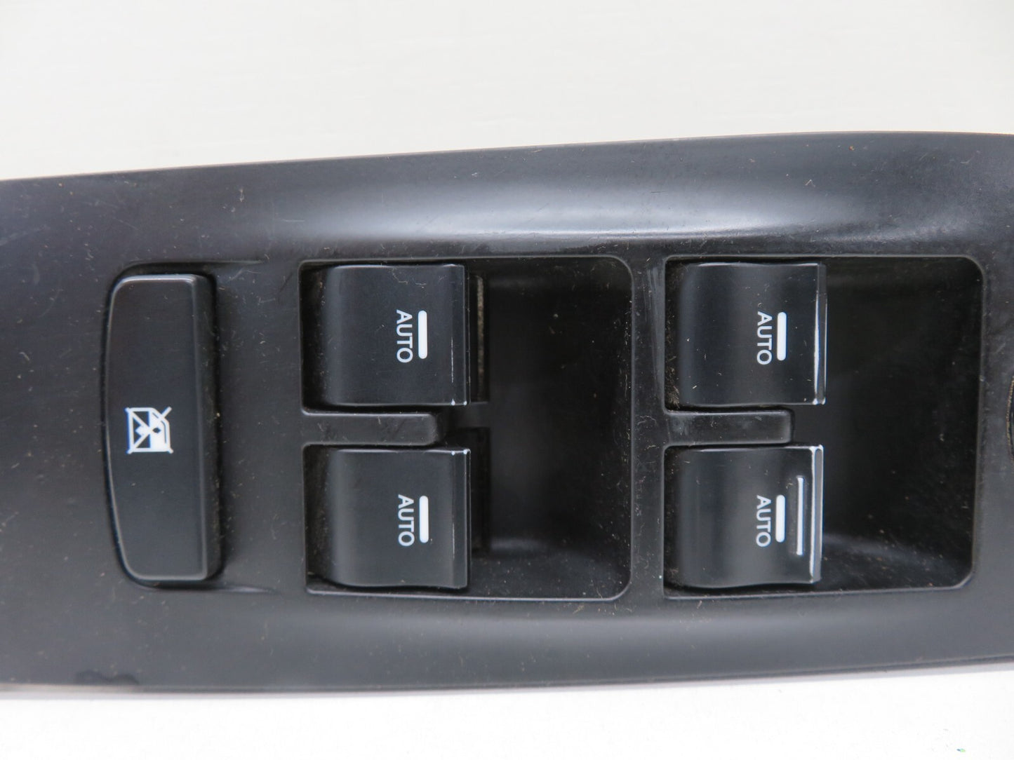 HYUNDAI I40 OS DRIVER WINDOW SWITCHES 93570-3Z550 2011-2015 A581-13