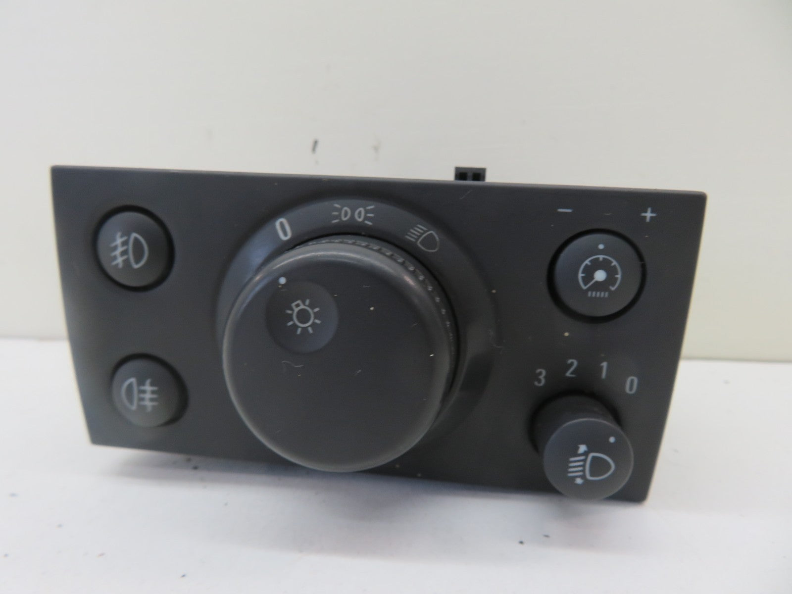 VAUXHALL VECTRA C HEADLIGHT CONTROL SWITCH 13177066 2002-2008 KF55-2