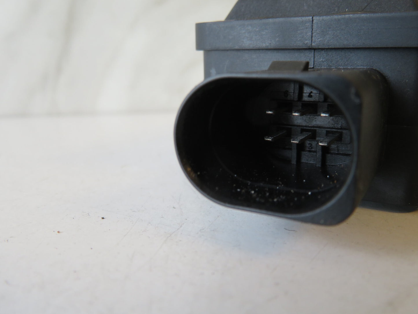 VOLKSWAGEN VW PASSAT B5.5 YAW SENSOR 8E0907637A 01-05 AMS1348