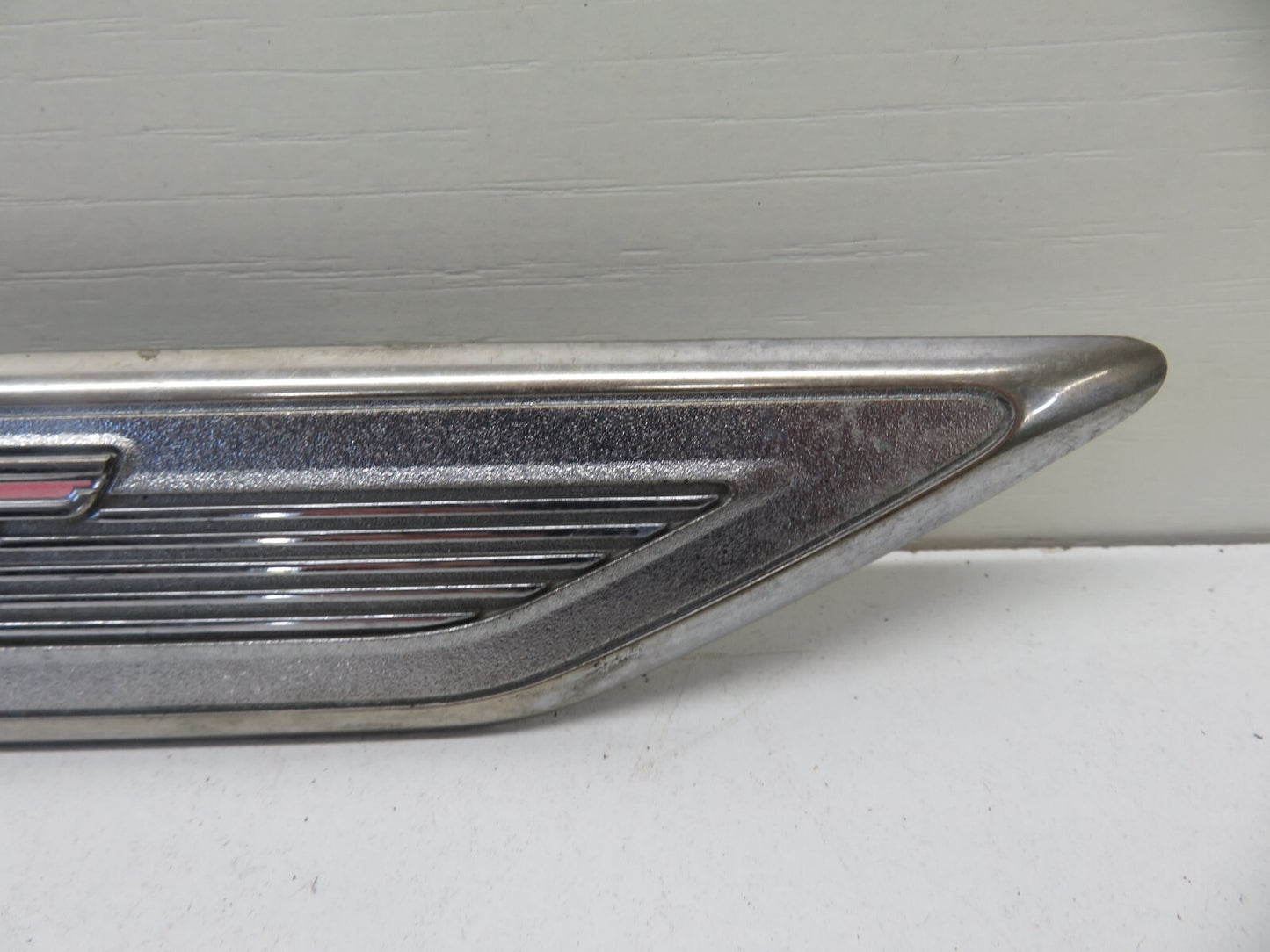 FORD FOCUS ST PASSENGER SIDE NS CHROME WING TRIM 6M5Y-16098-AC 2006-2010 1299-6