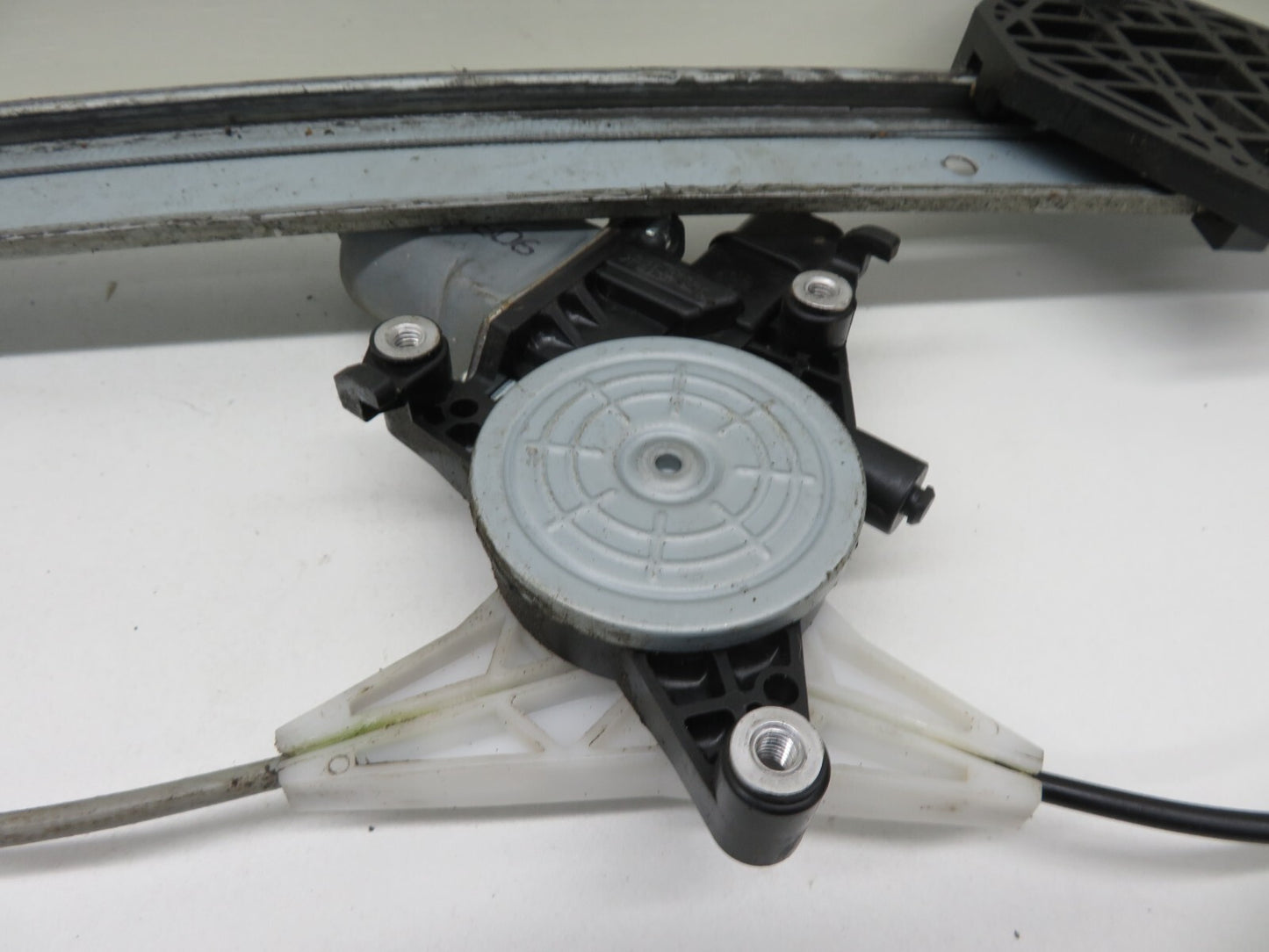 SUBARU FORESTER NSF PASSENGER FRONT WINDOW REGULATOR 2008-2013 A601-19