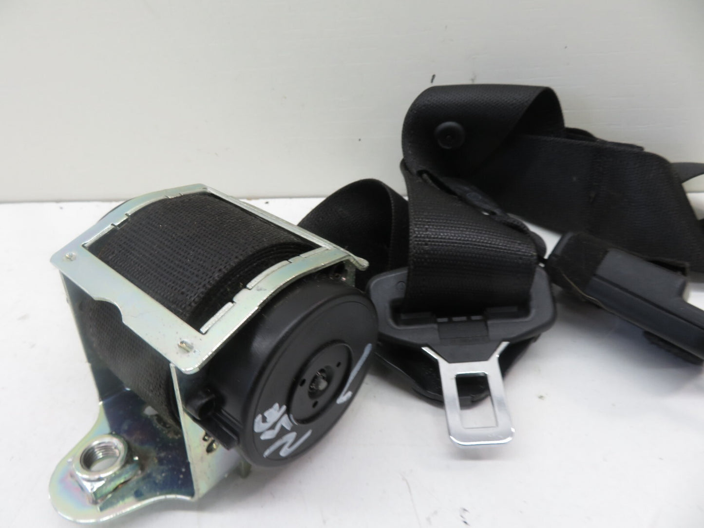 VAUXHALL CORSA D NSF PASSENGER FRONT SEAT BELT 607707500C 2006-2011 1700-7