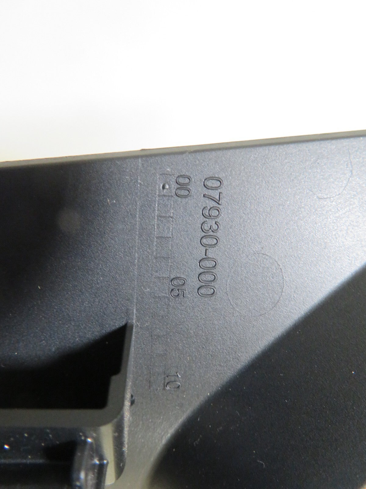 FORD C MAX GEAR STICK SURROUND TRIM AM51-R044H82-ADW 2011-2015 1518-12