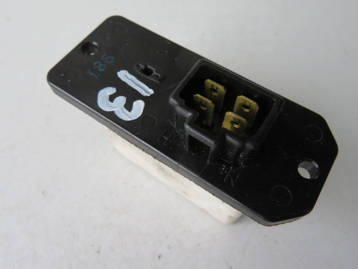 TOYOTA RAV 4 HEATER BLOWER RESISTOR 1996-2000 A1142-13