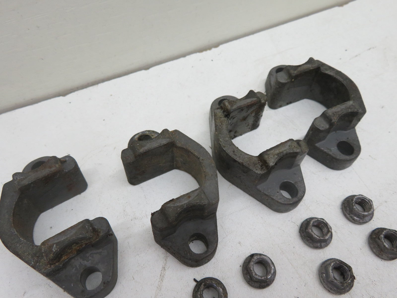 LAND ROVER FREELANDER 1 DIESEL FUEL INJECTOR CLAMPS FITTINGS 1997-2006 1500-9