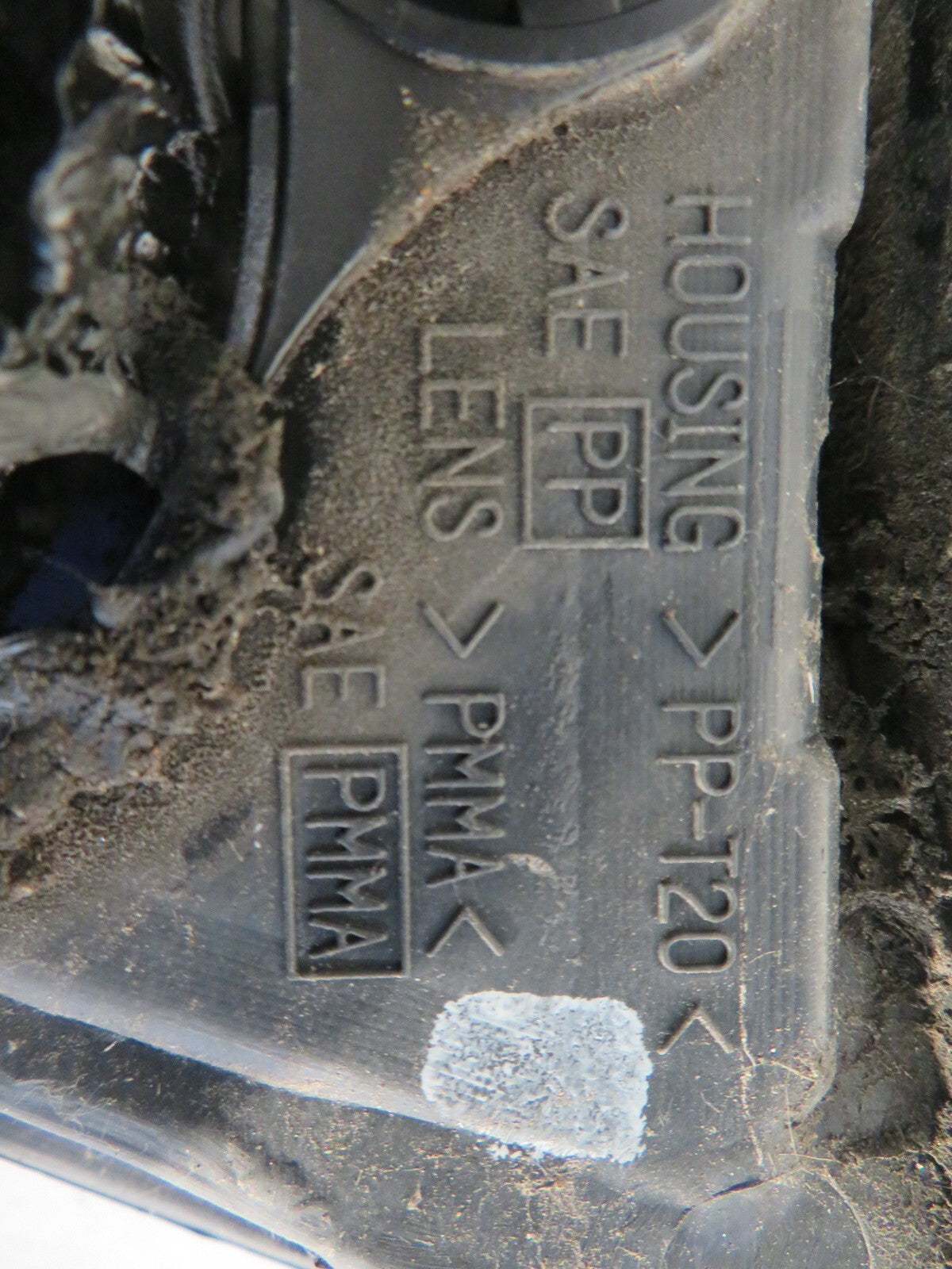 NISSAN ALMERA OS DRIVER REAR INNER TAIL LIGHT 1998-2000 1624-8