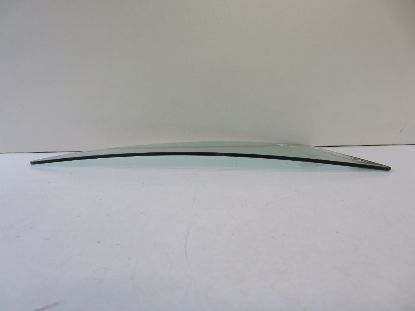 VAUXHALL ASTRA MK5 ESTATE NS REAR QUARTER GLASS 2004-2010 misc1659-13