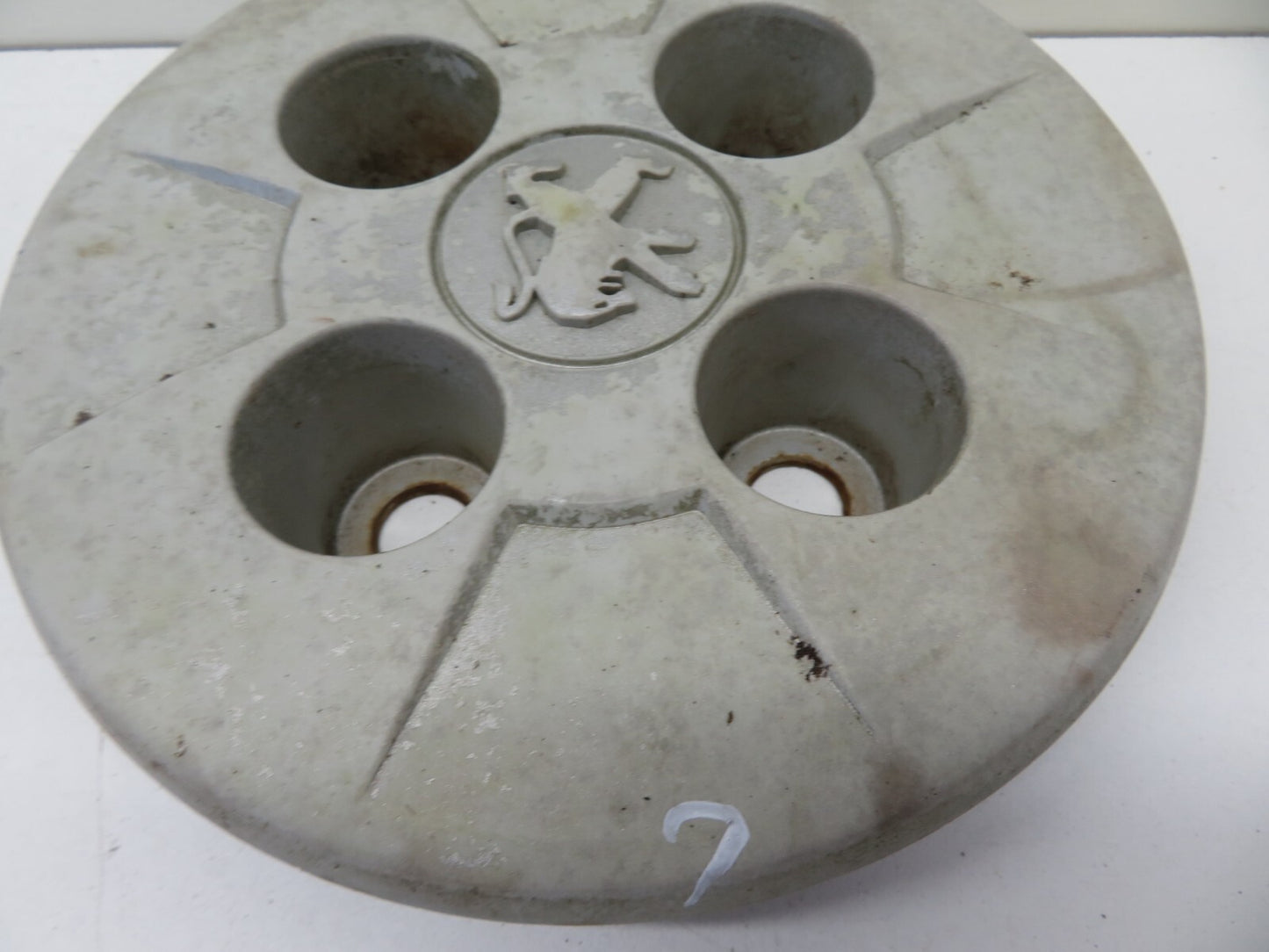 PEUGEOT BIPPER WHEEL CENTER CAP 2008-2015 1721-7