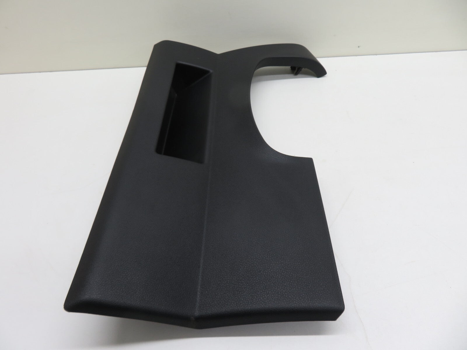 CITROEN BERLINGO MK2 OS DRIVER LOWER STEERING COLUMN TRIM 2008-2014 1747-1