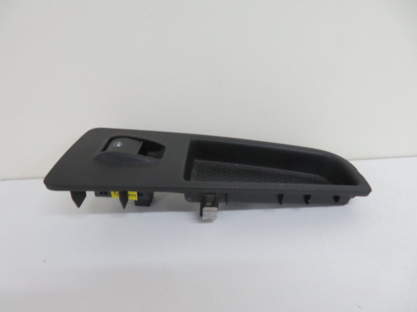 FIAT BRAVO NS PASSENGER DOOR SWITCH 2008-2012 B6-4