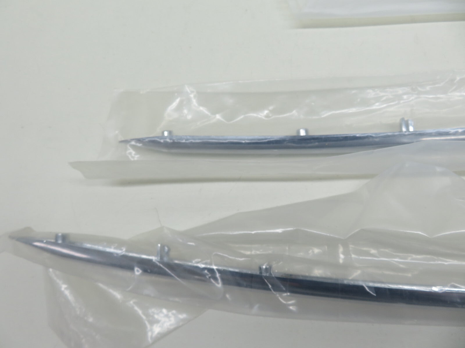 FRONT BUMPER MOULDING TRIM FOR SUZUKI GRAND VITARA SZ0542226 1998-2006