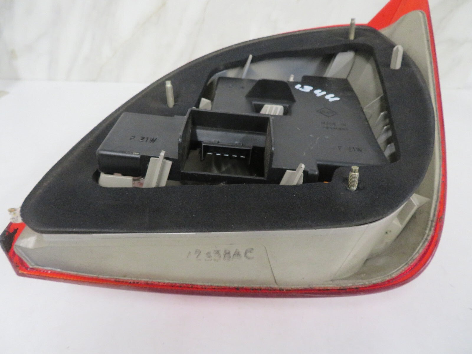 FORD FIESTA MK4 NS PASSENGER REAR TAIL LIGHT 1996-2002 BK1344