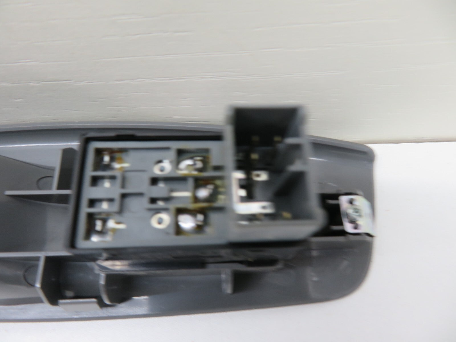 CHEVROLET LACETTI NSR REAR PASSENGER SIDE WINDOW SWITCH 2004-2010 1517-2