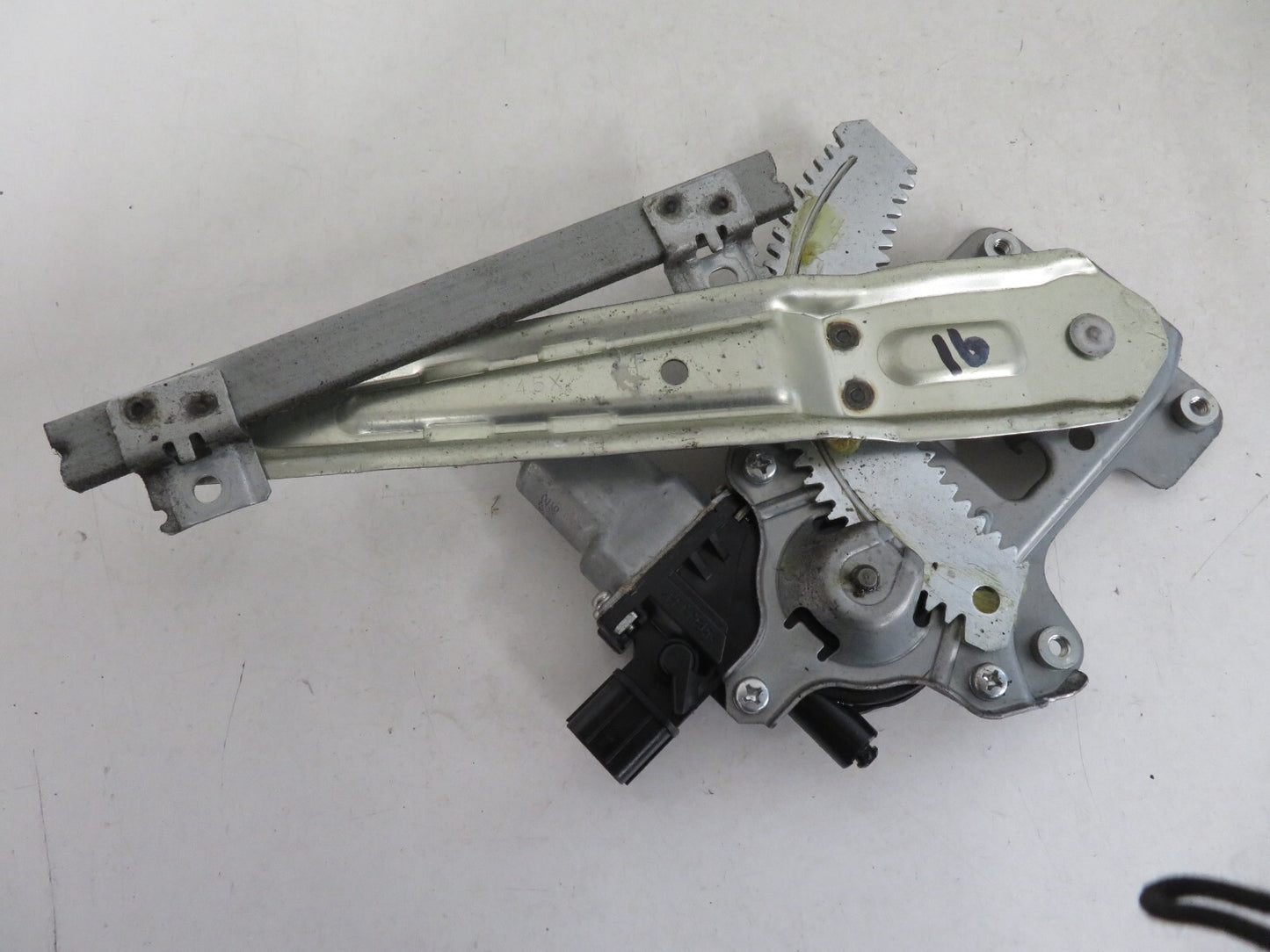 PEUGEOT 4007 OSR WINDOW REGULATOR 2007-2012 1630-15