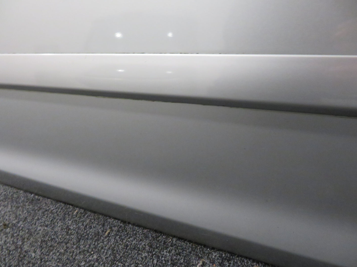 VAUXHALL CORSA D OS DRIVER SIDE DOOR WITH GLASS 3DR SILVER 2006-2010