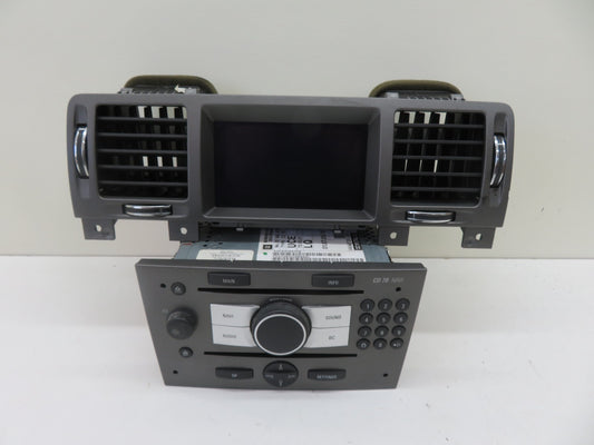 VAUXHALL VECTRA C HEAD UNIT WITH DISPLAY 13188477 24461297 2002-2008 KF55-3