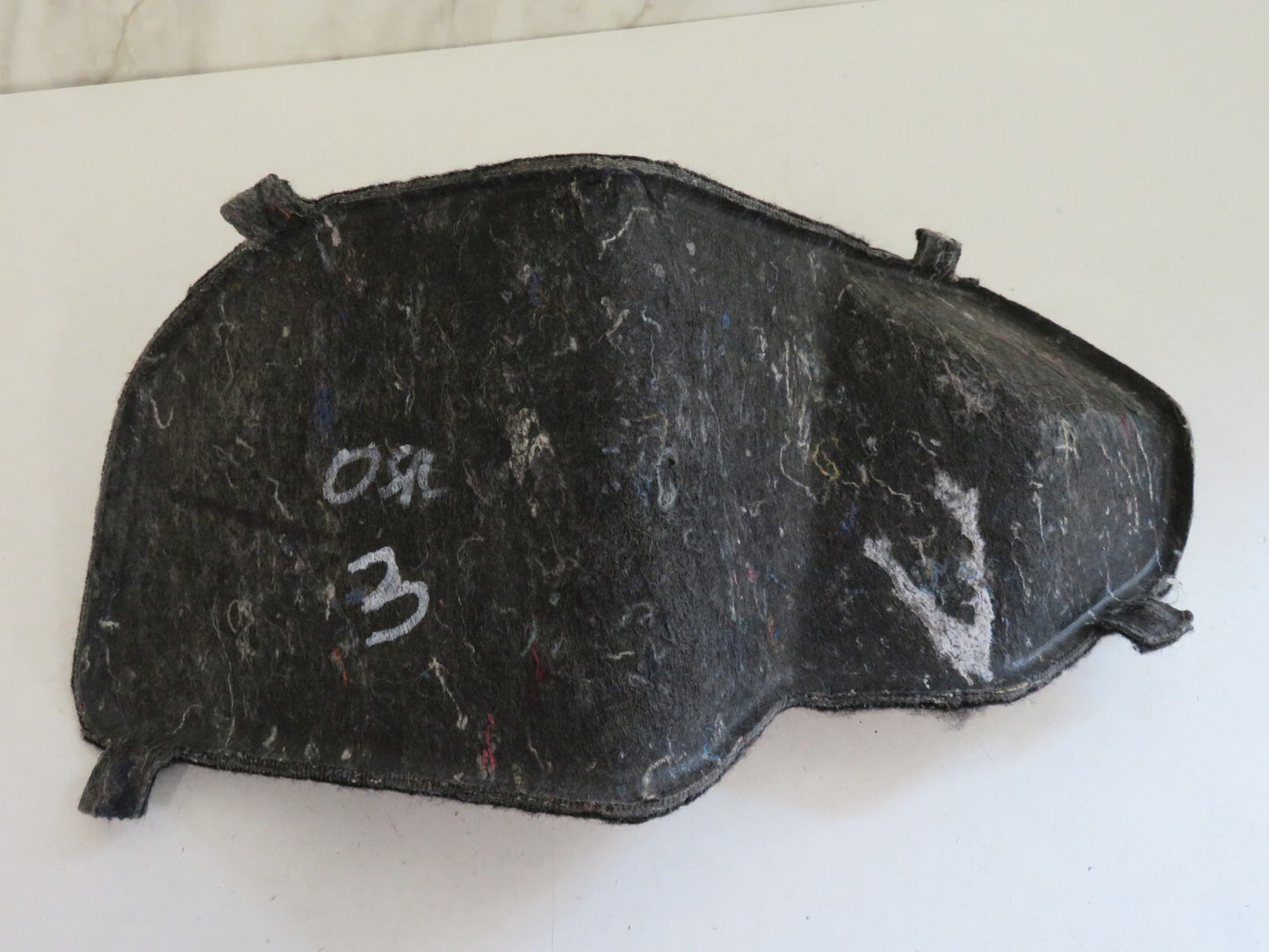 BMW 1 SERIES E88 BOOT ACCESS TRIM 2007-2013 A2056-3