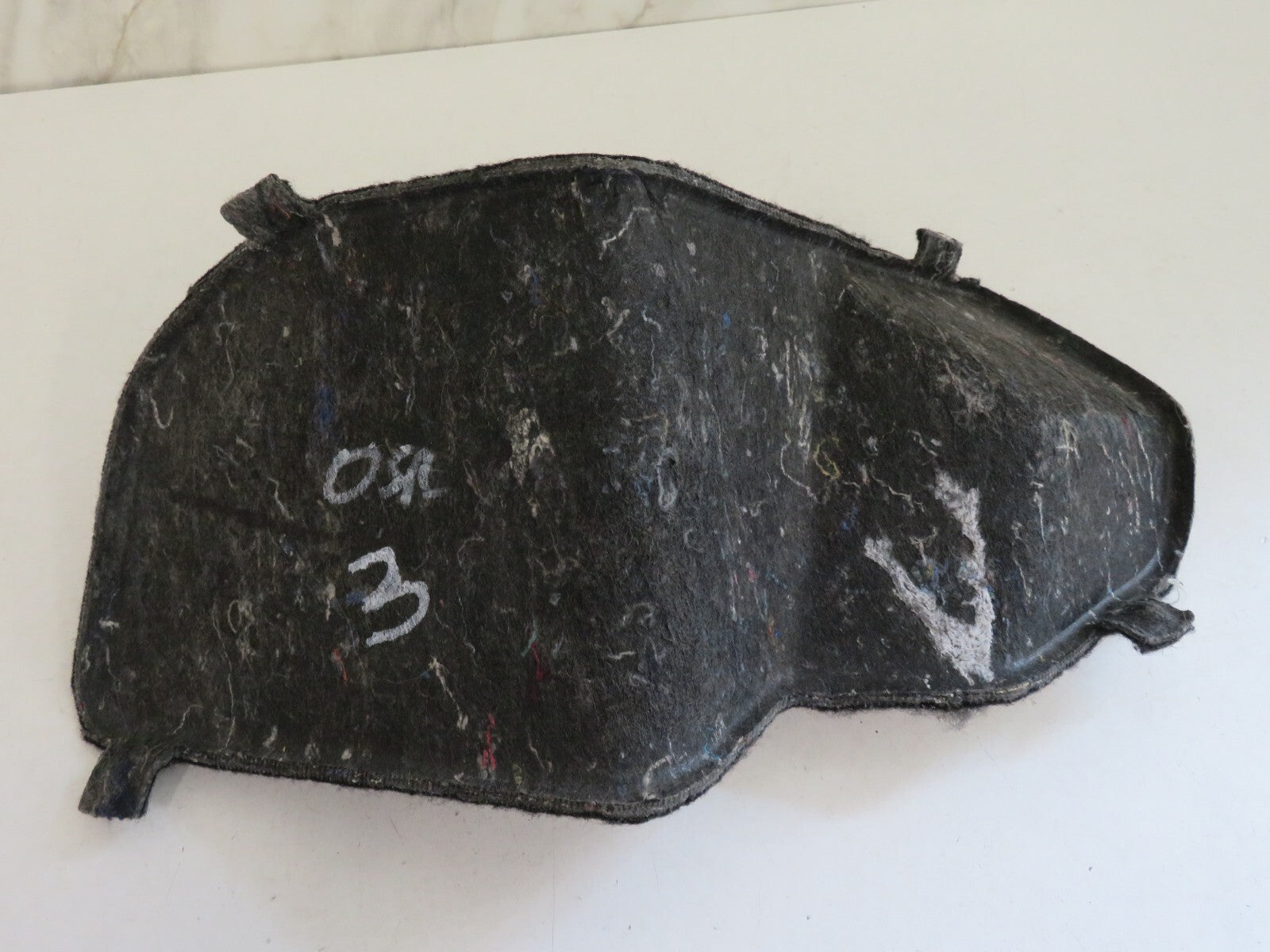 BMW 1 SERIES E88 BOOT ACCESS TRIM 2007-2013 A2056-3