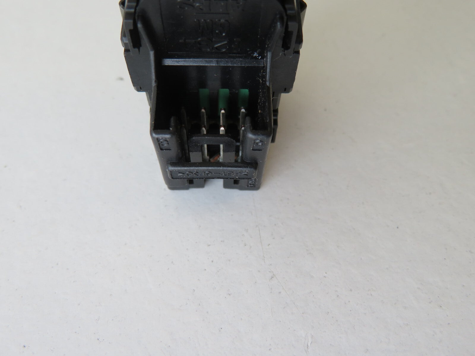 SUZUKI WAGON R MIRROR CONTROL SWITCH  37950-8E320 2001-2007 AMS1124