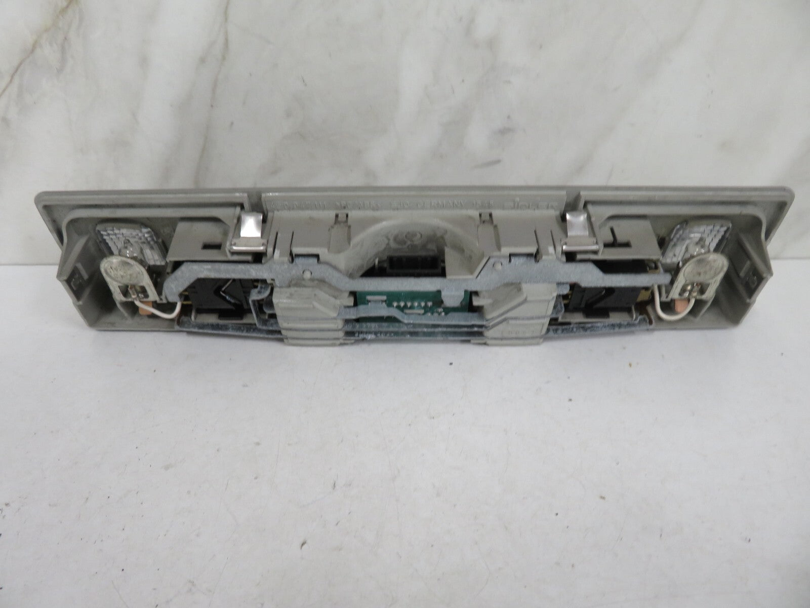 AUDI A8 D2 INTERIOR ROOF LIGHT 4B0947111 1998-2002 A1652-5