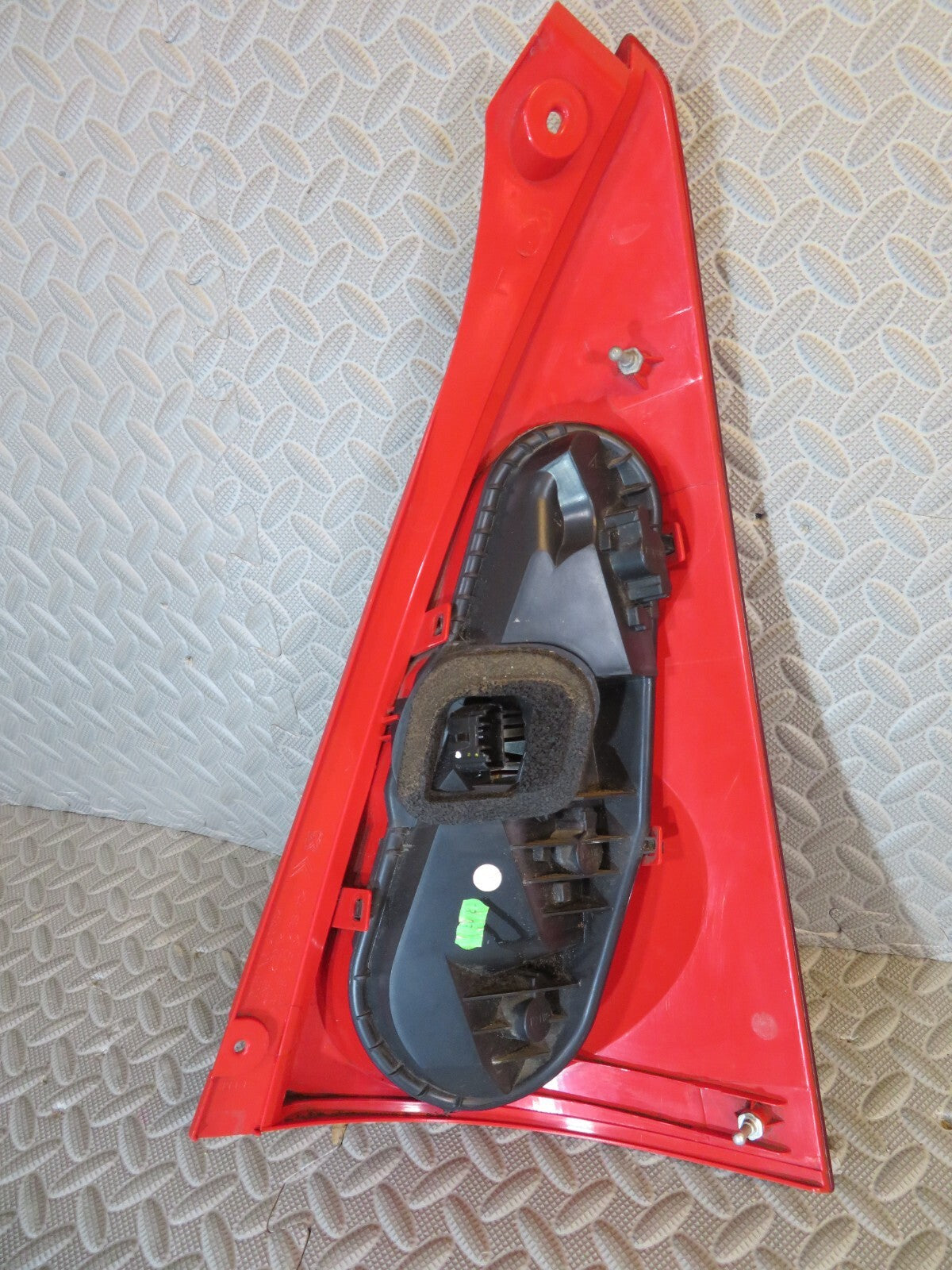 PEUGEOT 107 NS REAR TAIL LIGHT 2005-2014