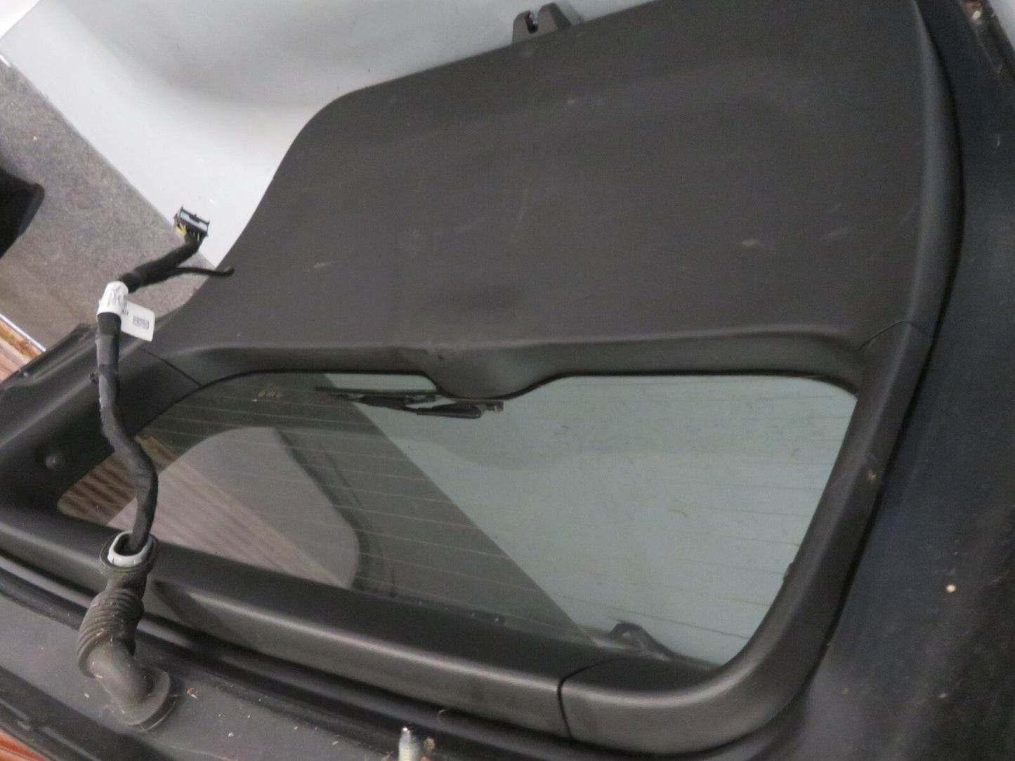 VAUXHALL MOKKA TAILGATE BOOT LID COMPLETE YEARS TO FIT 2012-2016 ONLY