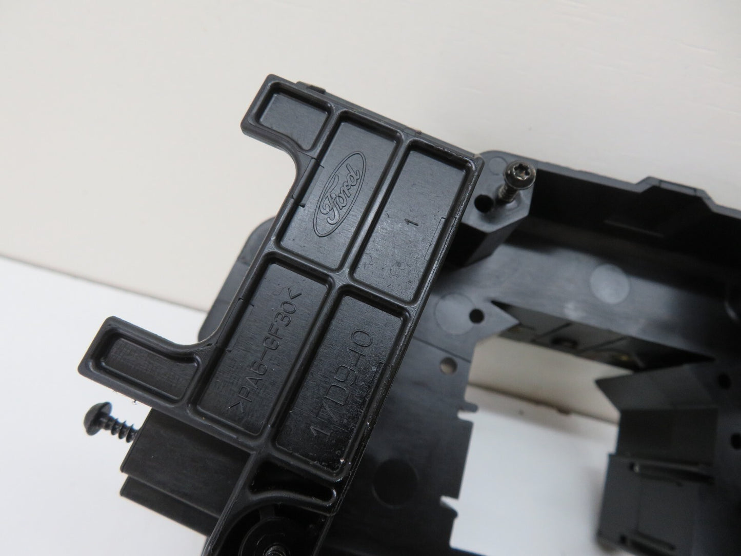 FORD FOCUS MK2 ST225 STALK SQUIB BRACKET TRIM 2006-2010 1330-4