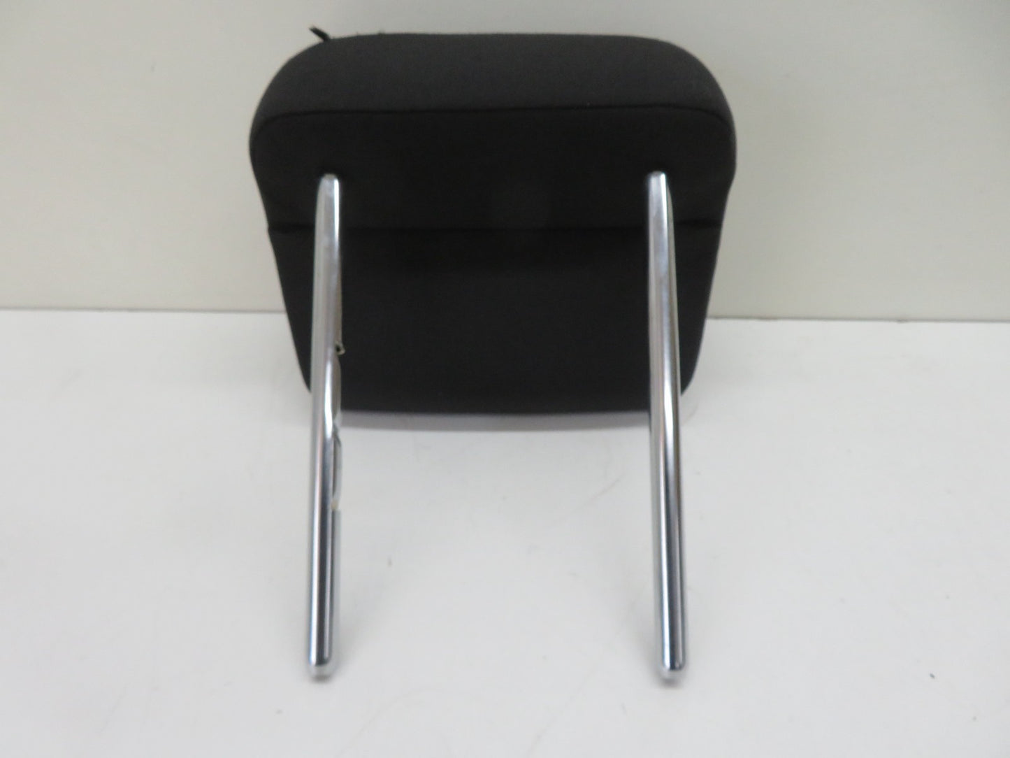 VW GOLF MK6 REAR CLOTH HEAD REST 2009-2013 1500-1