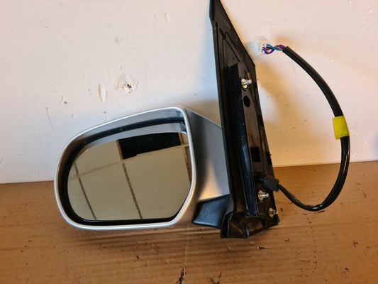 MAZDA MPV NS PASSENGER SIDE DOOR WING MIRROR IN SILVER 2004-2009 A51