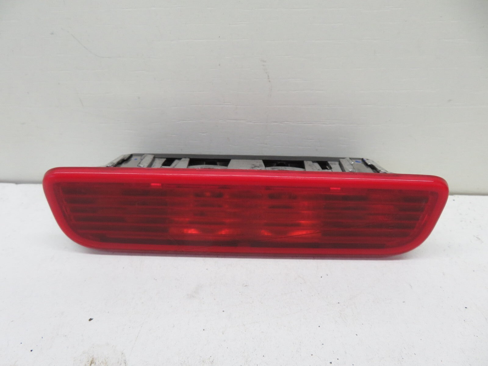 PEUGEOT BIPPER REAR UPPER MIDDLE BRAKE LIGHT 2008-2015 1721-17