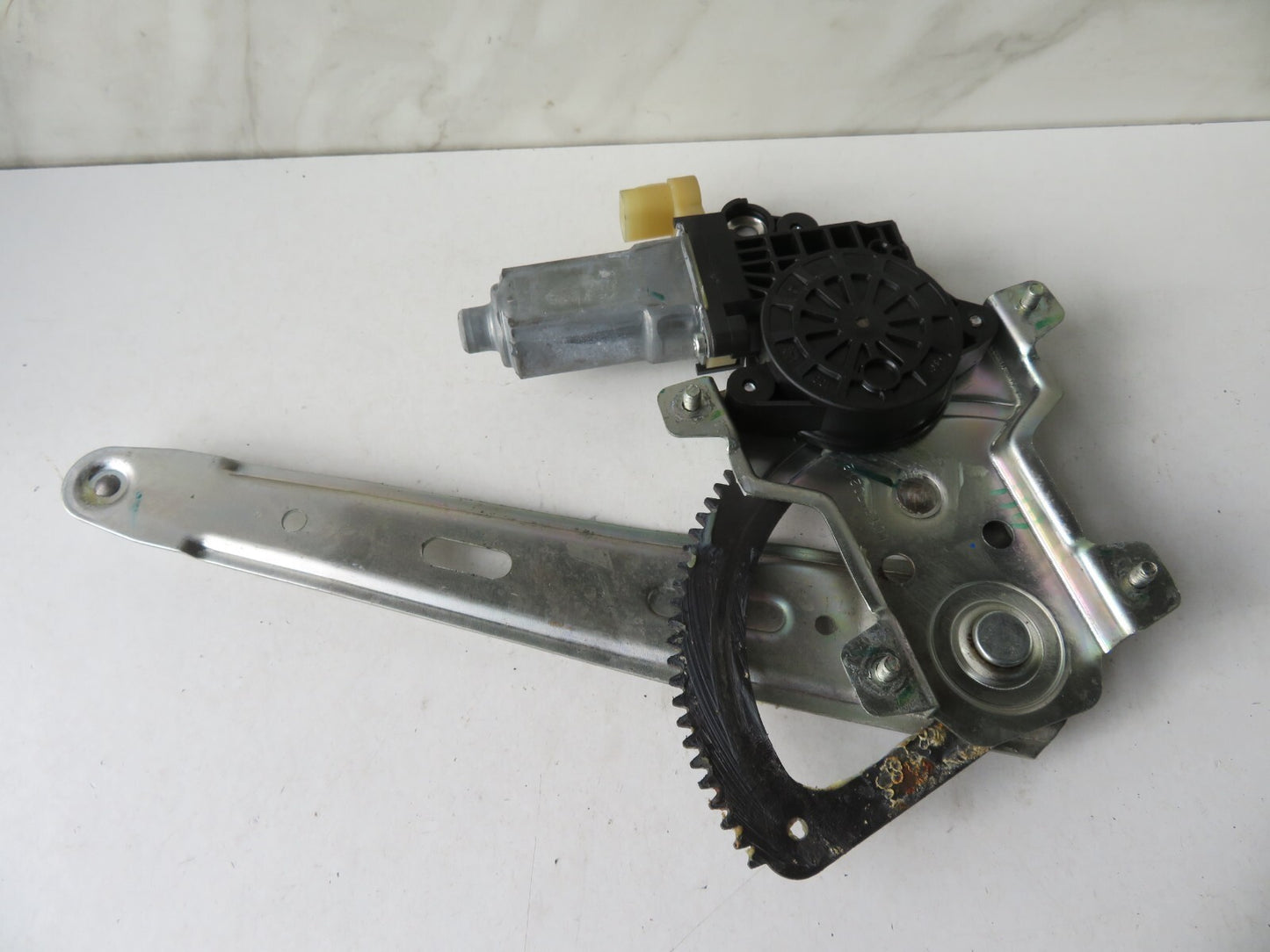 HYUNDAI I10 NSR WINDOW REGULATOR 2008-2012 A1632-31