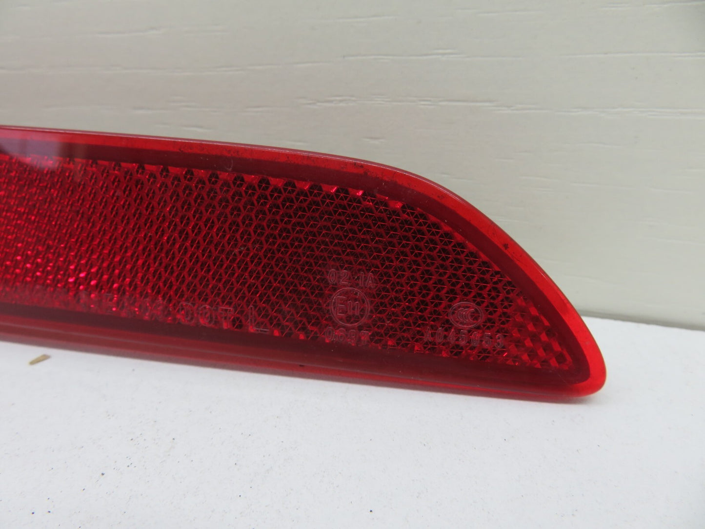 MAZDA CX7 NSR REAR BUMPER RELECTOR 2008-2012 1325-5