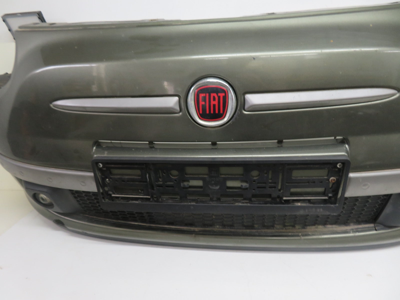 FIAT 500 DIESEL EDITION FRONT BUMPER COMPLETE (SEE PHOTOS) 2007-2012