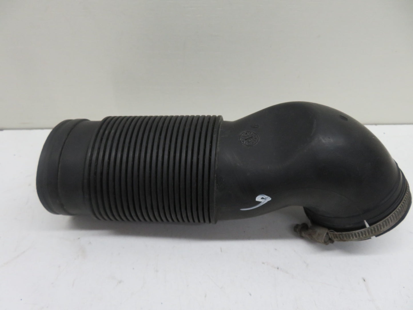 BMW E36 320I ALTERNATOR AIR COOLING DUCT PIPE 1735915 1990-1999