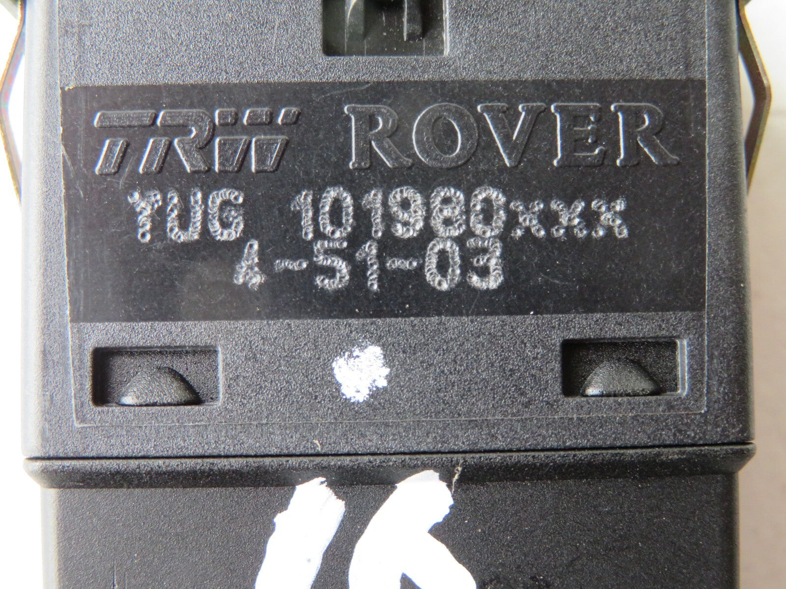 ROVER 75 HEATED SEAT SWITCH YUG101980 1999-2005 A1122-16