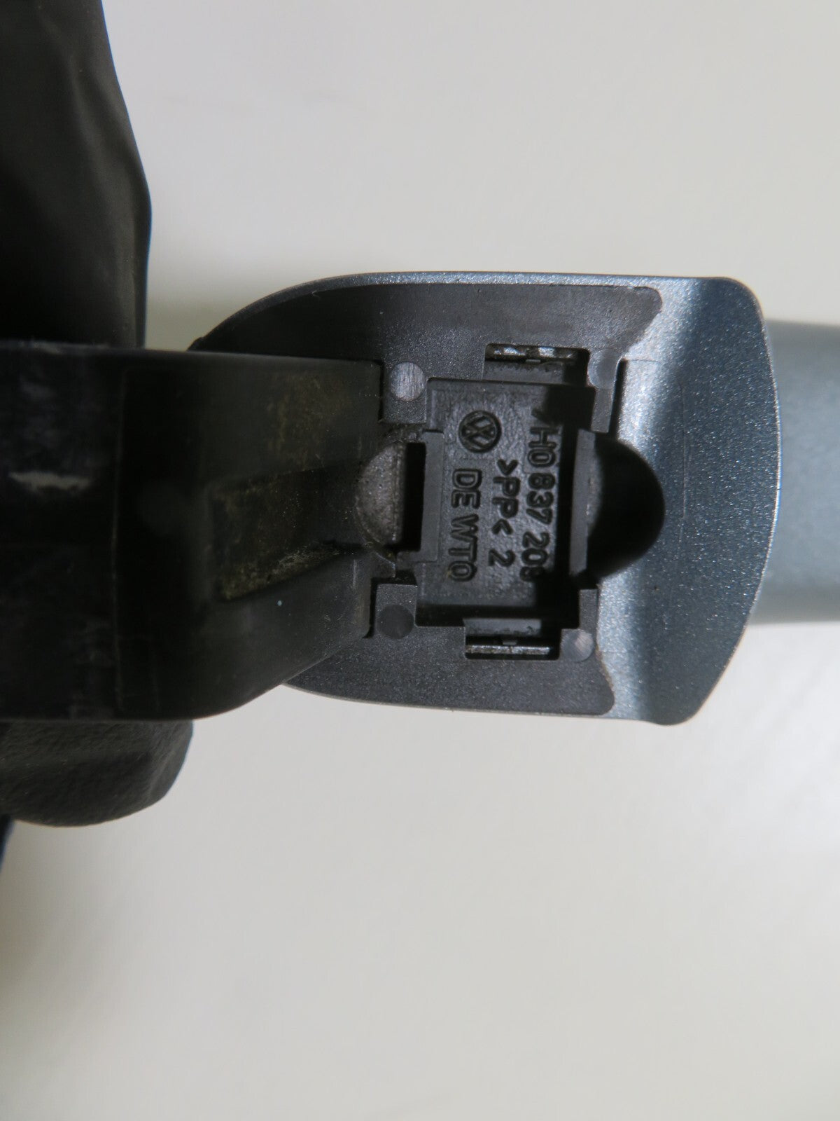 VOLKSWAGEN VW TOURAN OSF EXTERIOR DOOR HANDLE LR7N 2003-2009 1701-13