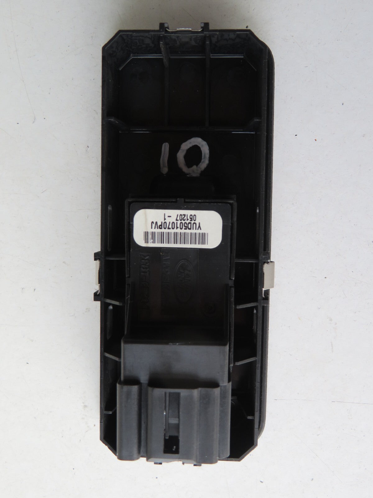 LAND ROVER DISCOVERY 3 NSF WINDOW SWITCH YUD501070 2005-09 AMS1115-10