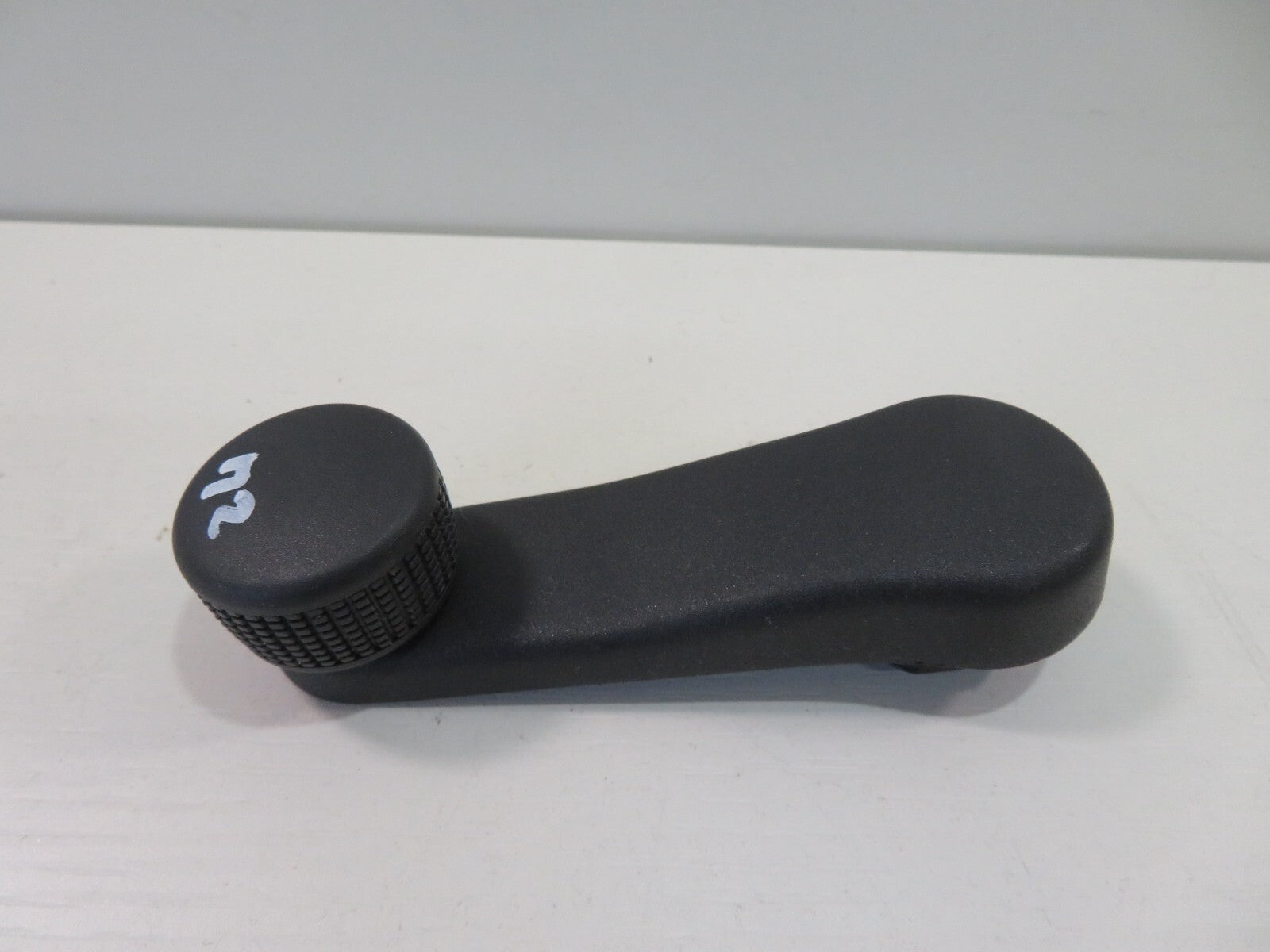 SKODA FABIA MK2 REAR MANUAL WINDOW HANDLE 2008-2013 1637-24