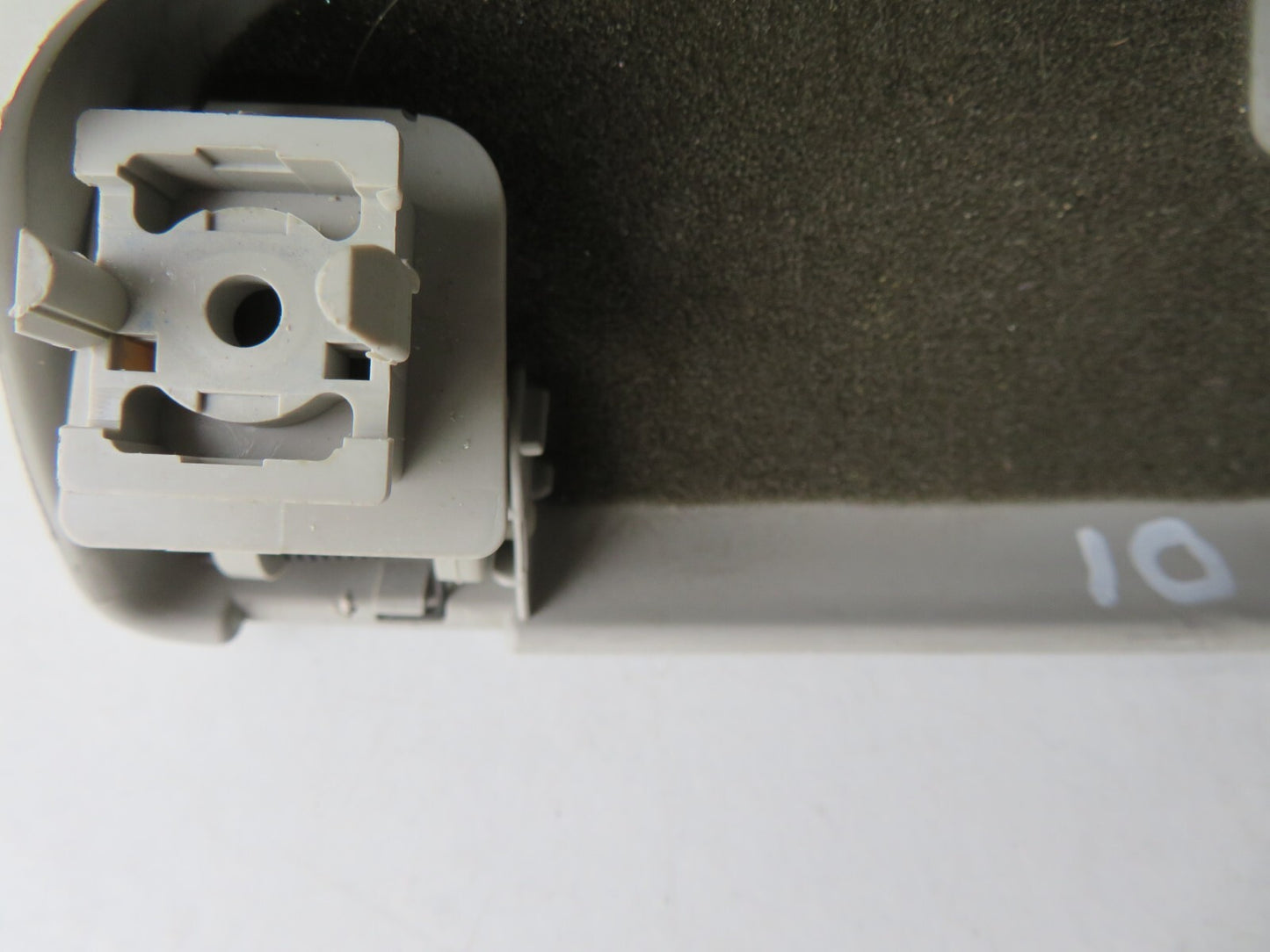 FORD C-MAX OS DRIVER SUNGLASSES STORAGE HANDLE 2002-2008 A1420-10