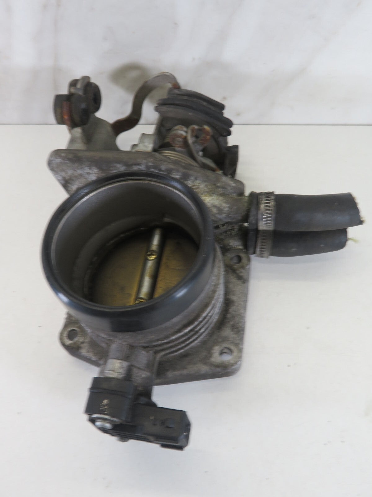 BMW 528I E39 THROTTLE BODY 1995-2004 A1105-8