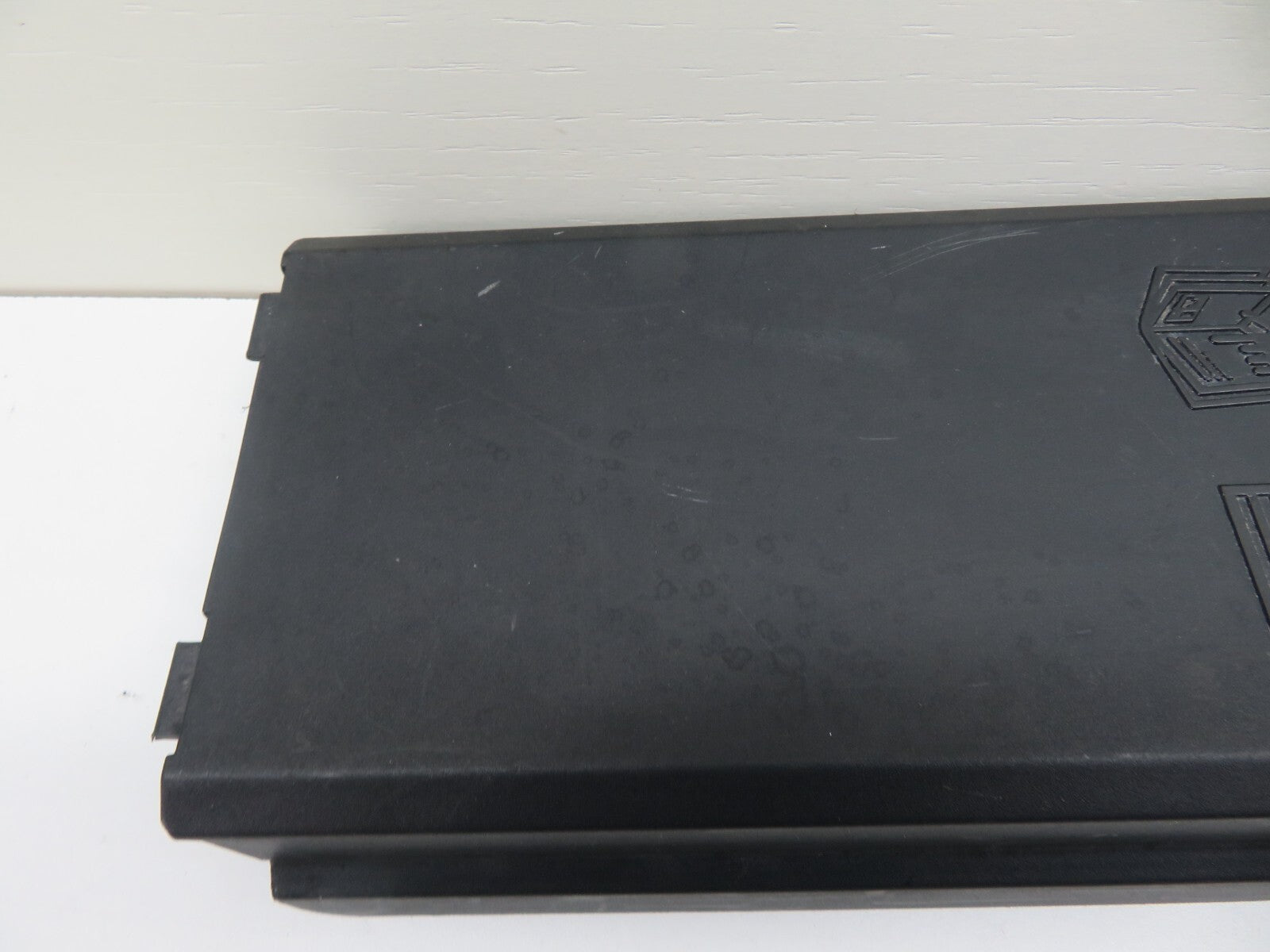 LAND ROVER DISCOVERY 3 ENGINE BAY FUSE BOX COVER 2005-2009 1212-15