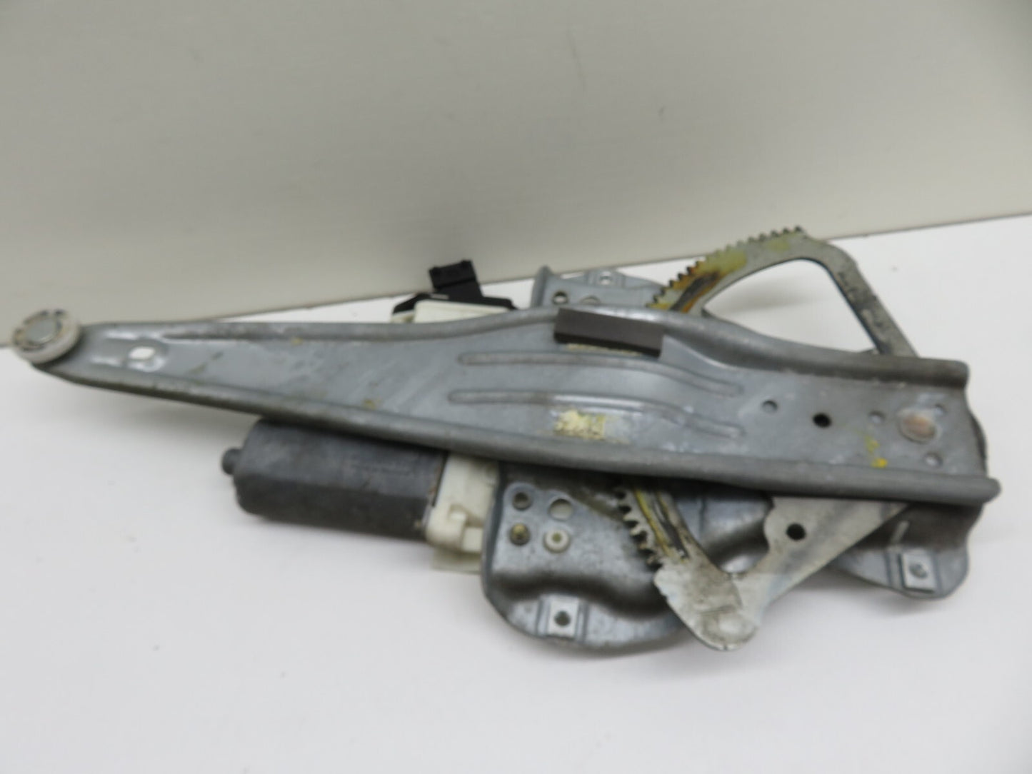 TOYOTA COROLLA NSR REAR WINDOW REGULATOR 2002-2007 1412-7